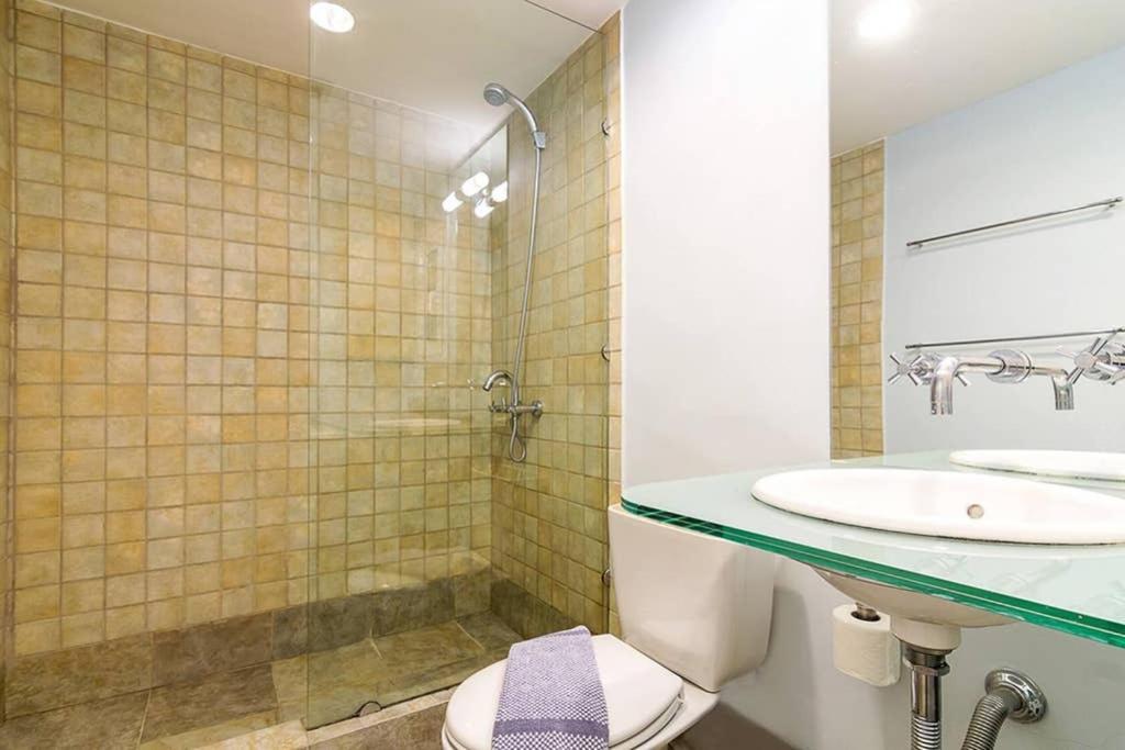 1Bedroom House In The City Center With Great View Atene Esterno foto